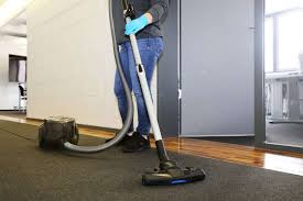 The Best Time to Clean and How to Maintain Your Carpets